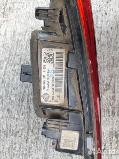 Задняя правая фара крыш. Багажника фоль. Поло 6