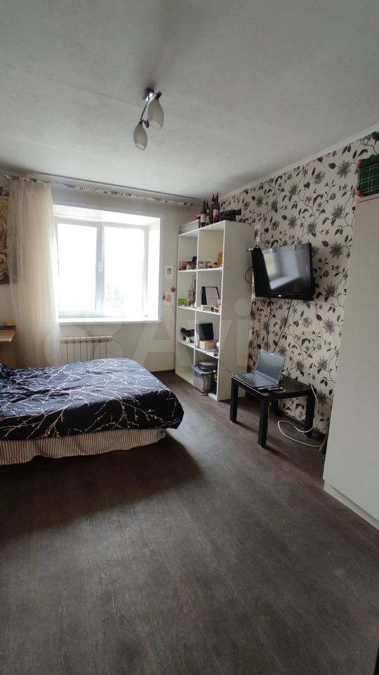 4-к. квартира, 77 м², 2/5 эт.