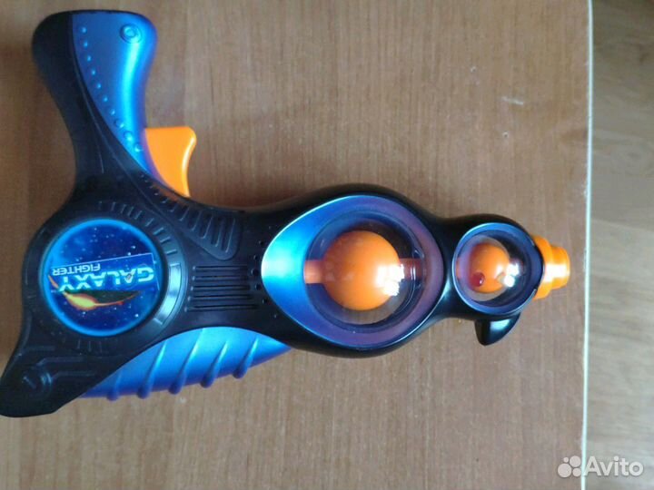 Пистолет светящейся