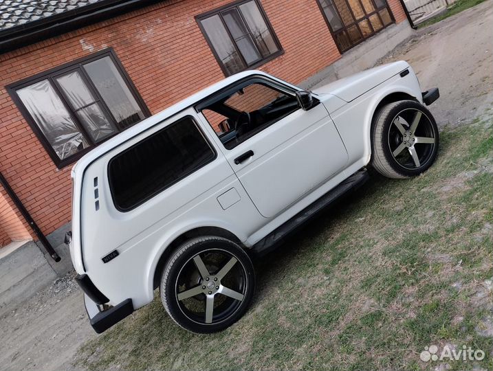 Колеса боковые r20