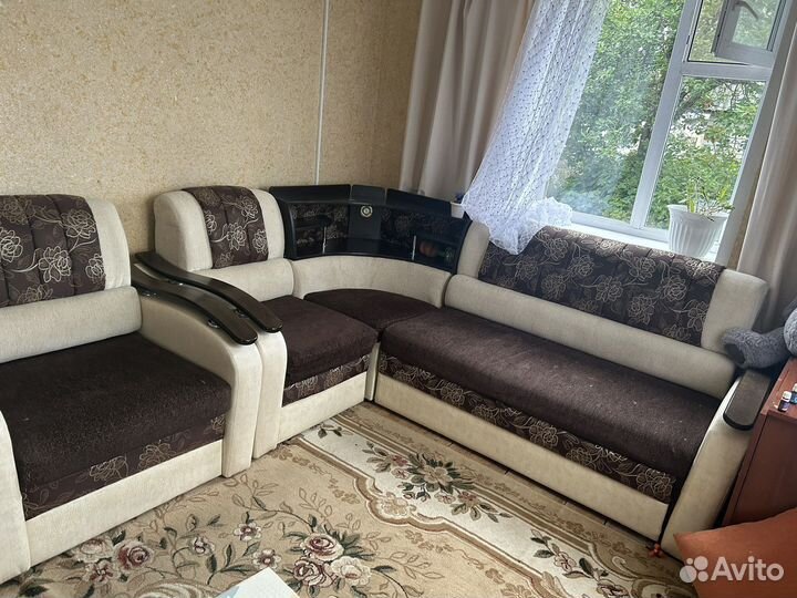 Угловой диван