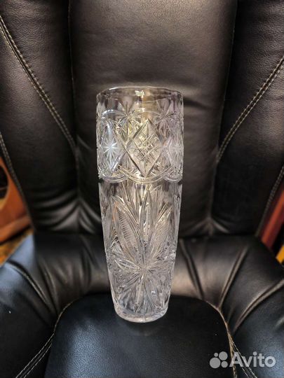 Хрусталь (ваза, креманки, фужеры и др.)