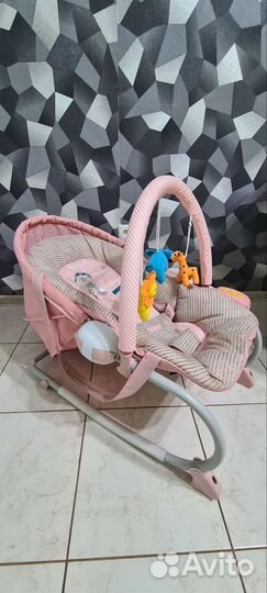 Шезлонг детский