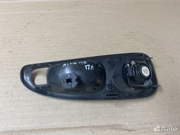Обшивка ручки двери передняя alfa romeo 156