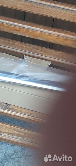 Хромированная накладка переднего бампера камри 55