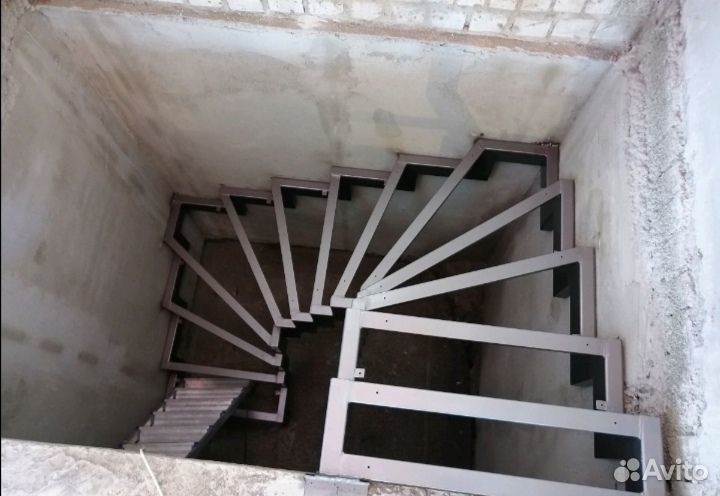 Лестницы на металлокаркасе