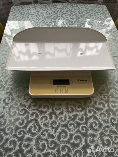 Детские электронные весы Momert