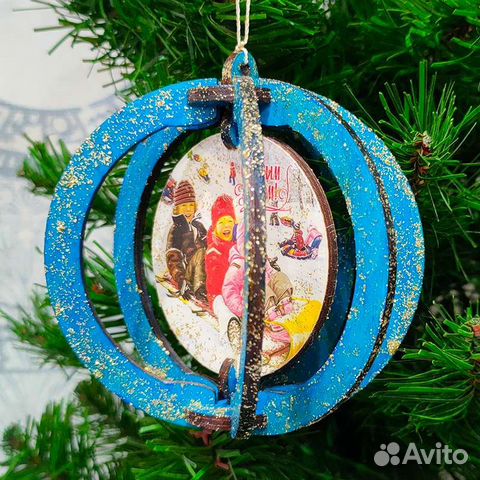 Новогодние игрушки на елку