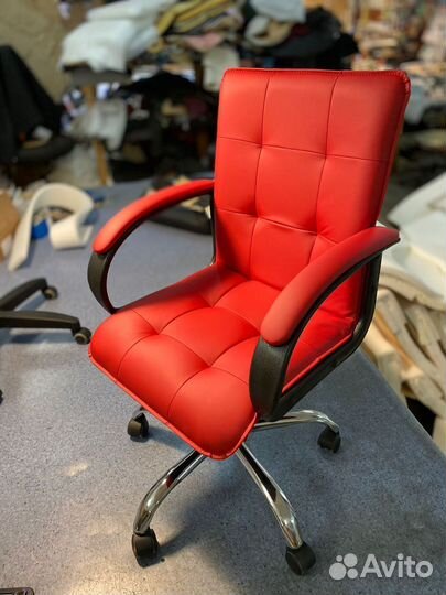 Компьютерное кресло