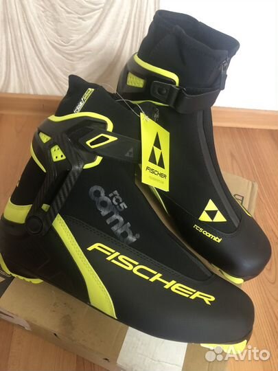 Лыжные ботинки