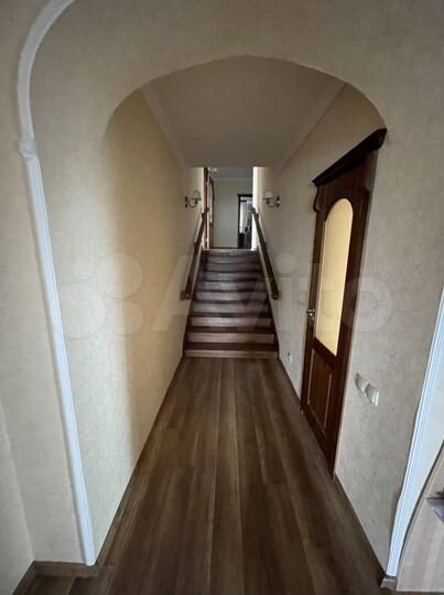 3-к. квартира, 166,4 м², 9/10 эт.