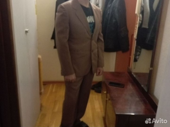 Костюмы мужские концертный и классический