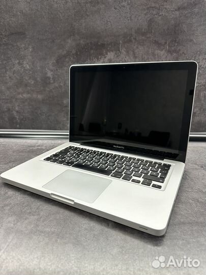 Apple MacBook Pro 13 4Gb/120 GB SSD