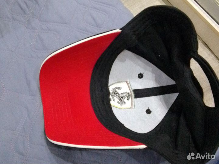 Бейсболка ferrari