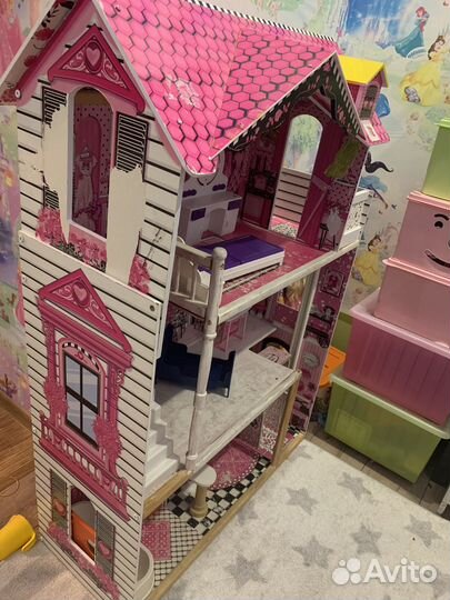 Домик кукольный