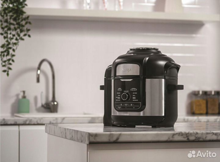 Мультиварка - скороварка Ninja Foodi MAX OP500EU