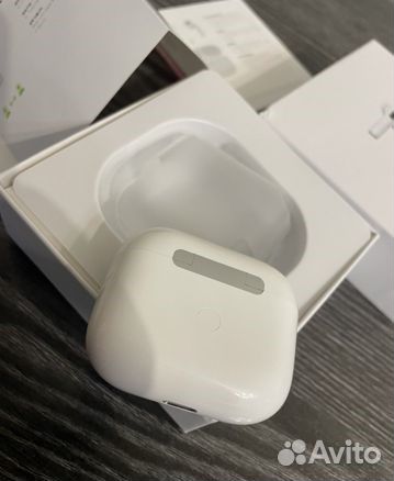 AirPods 3