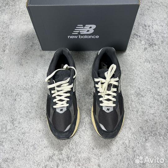 Кроссовки New Balance 2002R оригинал