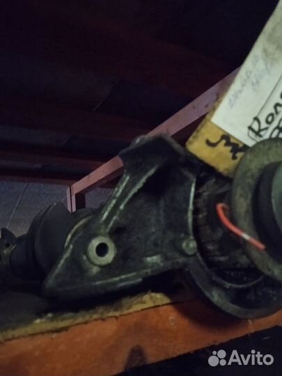 Ford Transit колен вал 2л бенз 87 г