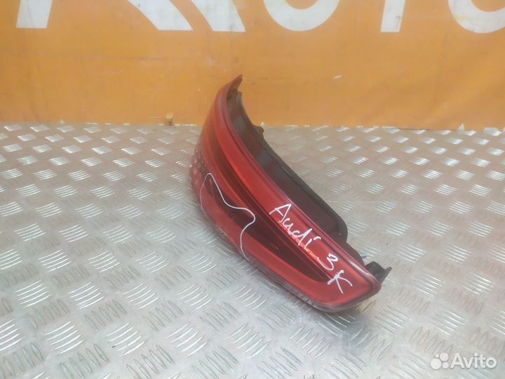 Фонарь левый Audi Q3 1 8U 2011-2014