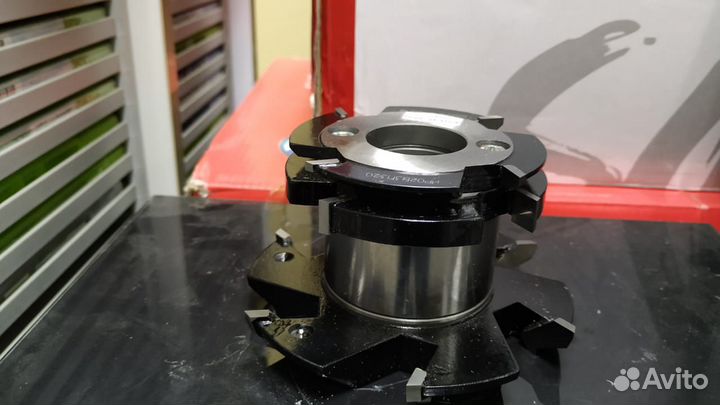 Фрезы для обработки пвх профиля Рехау 60 мм