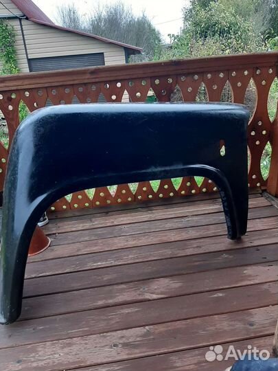 Крыло газ 53