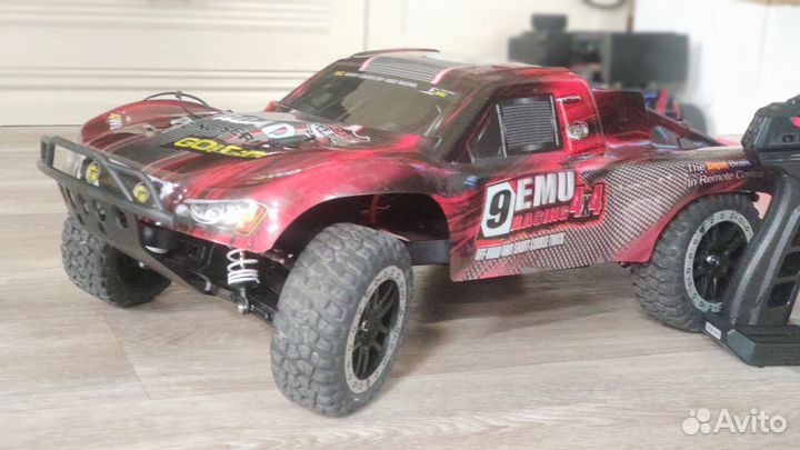 Remo Hobby 9emu 1:8