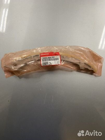 Натяжитель цепи грм(башмак) Honda accord 8