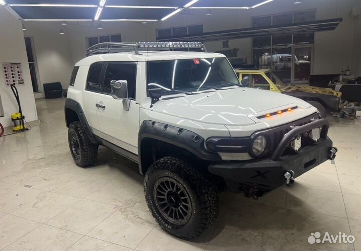Toyota FJ Cruiser 4.0 AT, 2012, 25 000 км