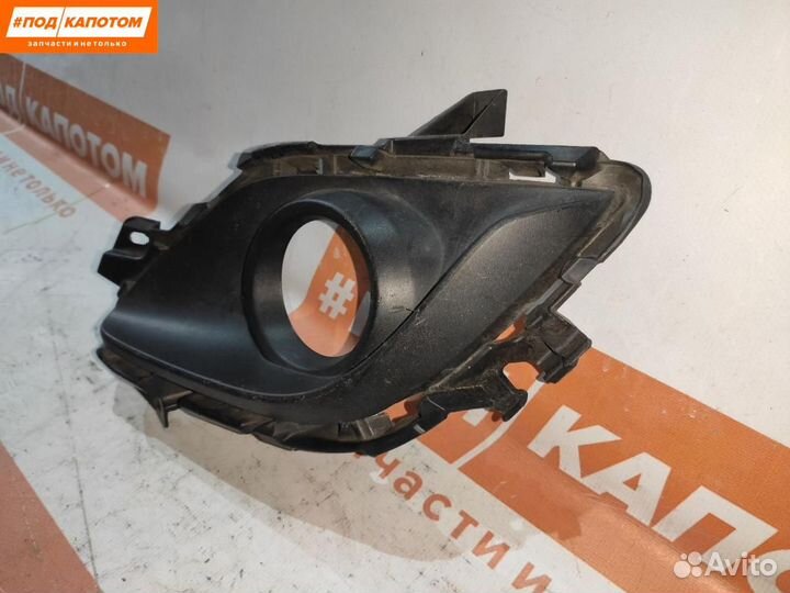 Рамка фары противотуманной правая Mazda 6 GL GJ