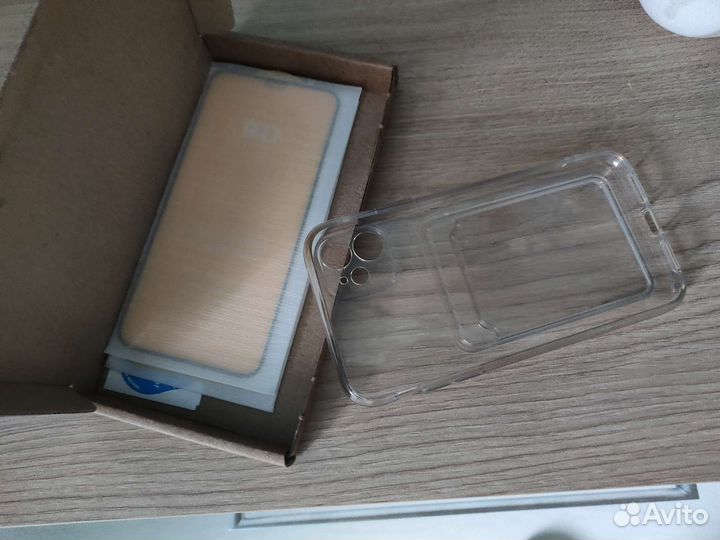 Защитные стекла на 12 айфон и чехол+2 стекла на 11