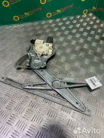 Стеклоподъемник передней правой двери Toyota