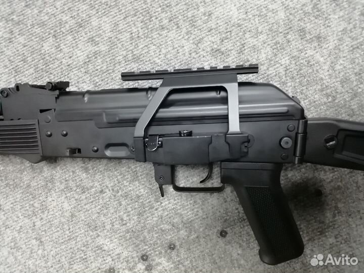 Планка боковая Cyma на ак для установки оптики