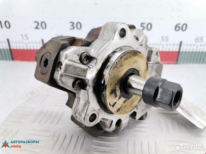 Тнвд BMW 3 E90/E91/E92/E93 2005 13518511824