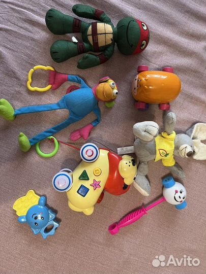 Развивающие игрушки пакетом
