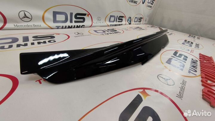 Спойлер под стекло Lexus LX570 с 2016 Wald black