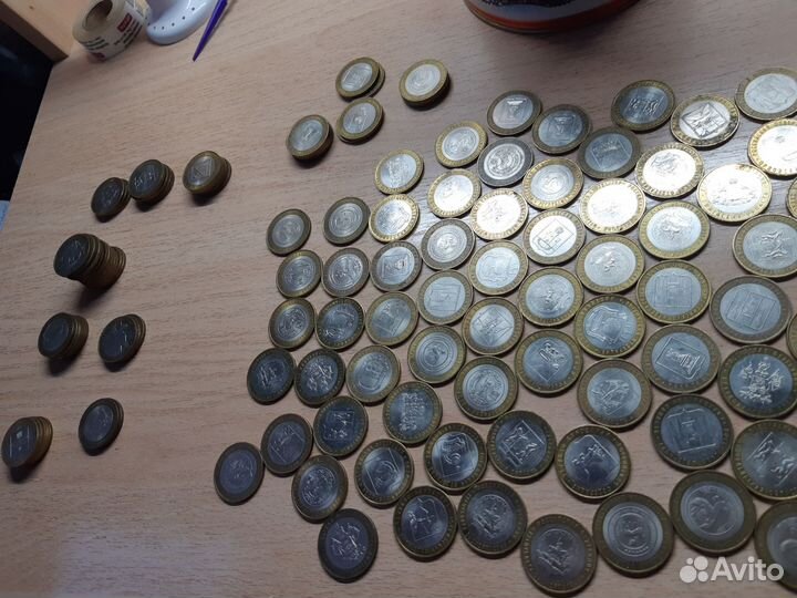 Юбилейные монеты