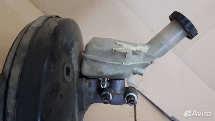 Главный тормозной цилиндр Mitsubishi Lancer CY2A