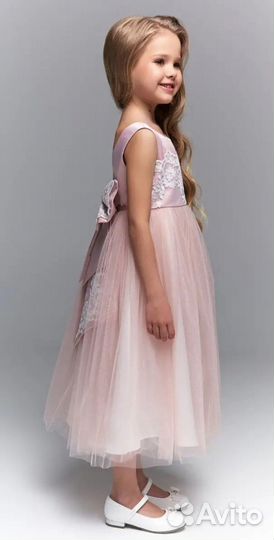 Нарядное платье для девочки