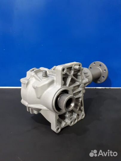 Передний редуктор Нyundаi/KIA 473003B800 раздатка