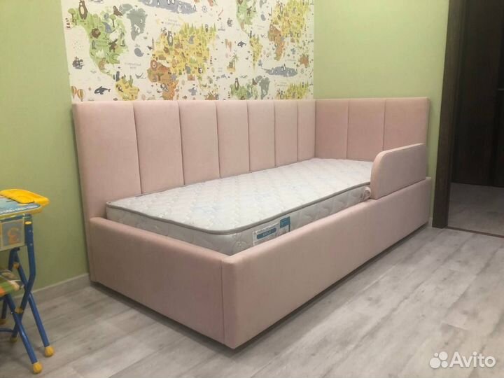 Детская кровать угловая