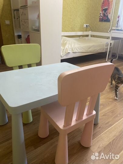 Детский стол и стул