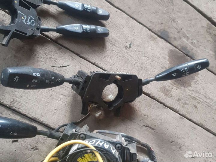 Подрулевой переключатель Chevrolet Lanos