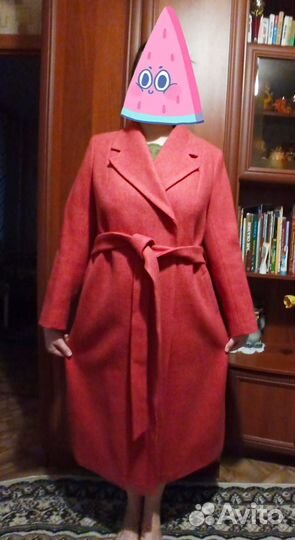 Пальто женское 48 50 новое