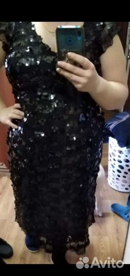 Вечернее платье