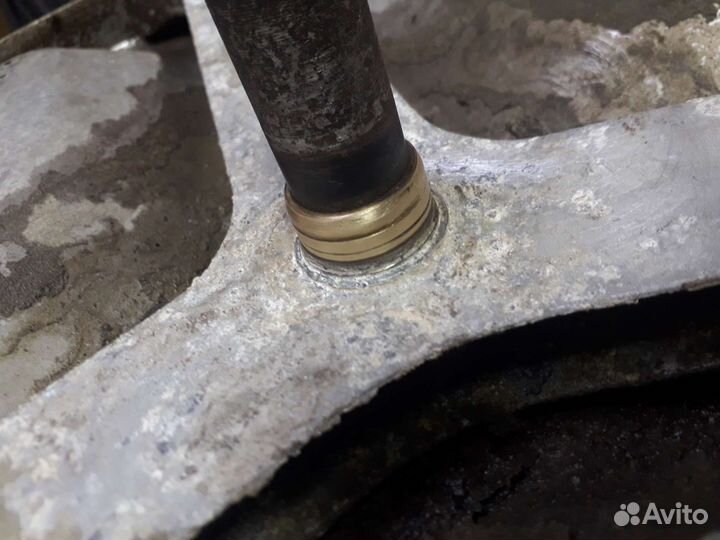 Крестовина для стиральной машины Хотпоинт Аристон