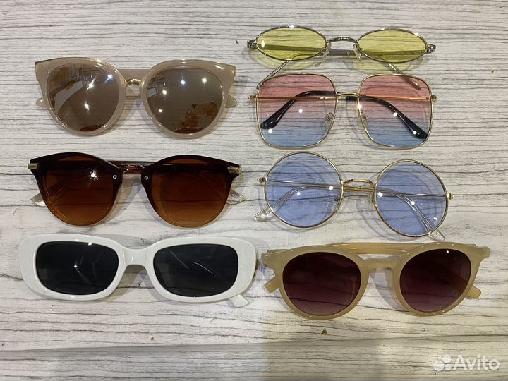 Солнечные очки женские