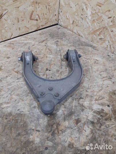 Рычаг поперечный правый передний Mercedes-Benz E-C