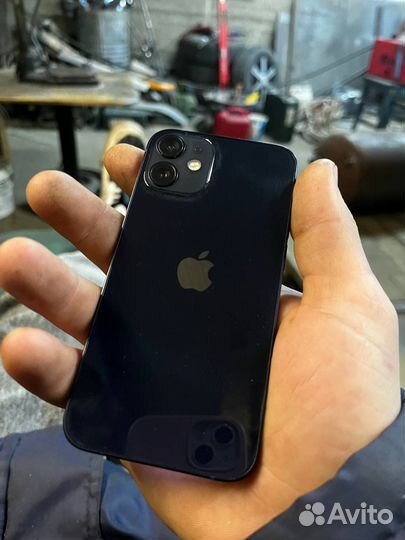 iPhone 12 mini, 64 ГБ