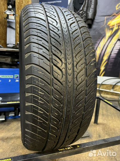 Bfgoodrich Macadam T/A 255/60 R17 106V